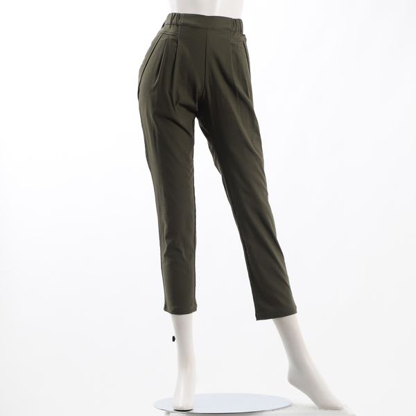ストレッチ起毛タック入りテーパードパンツ