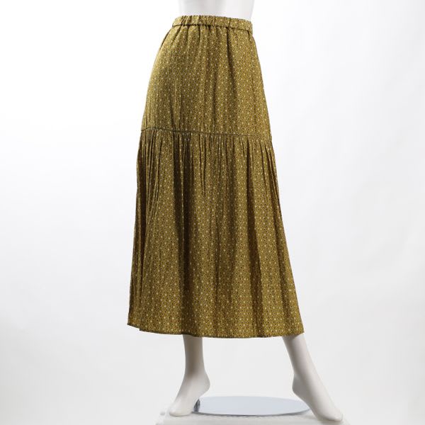 スクエアドットプリント総柄スカート