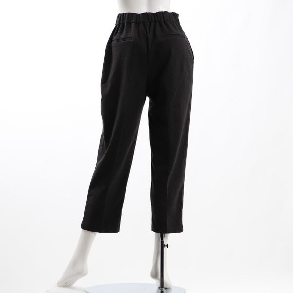 ウエストボタンデザインテーパードパンツ