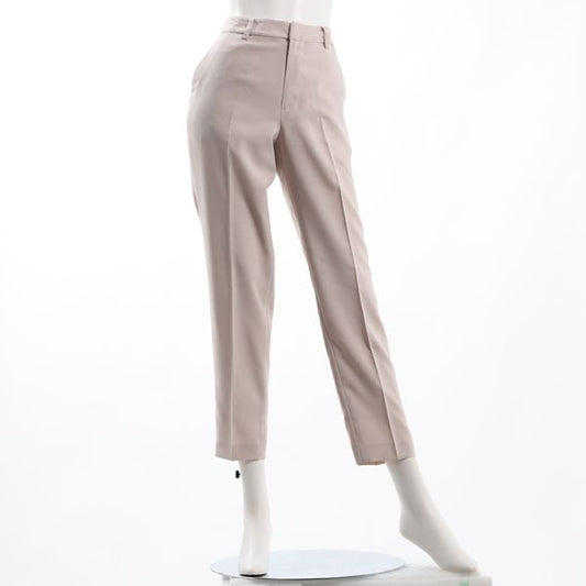 シンプルテーパードパンツ