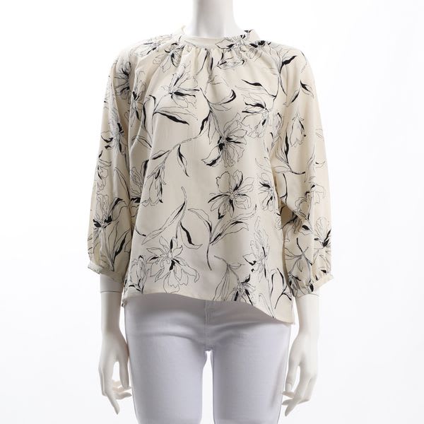 線画花柄スタンドカラーブラウス