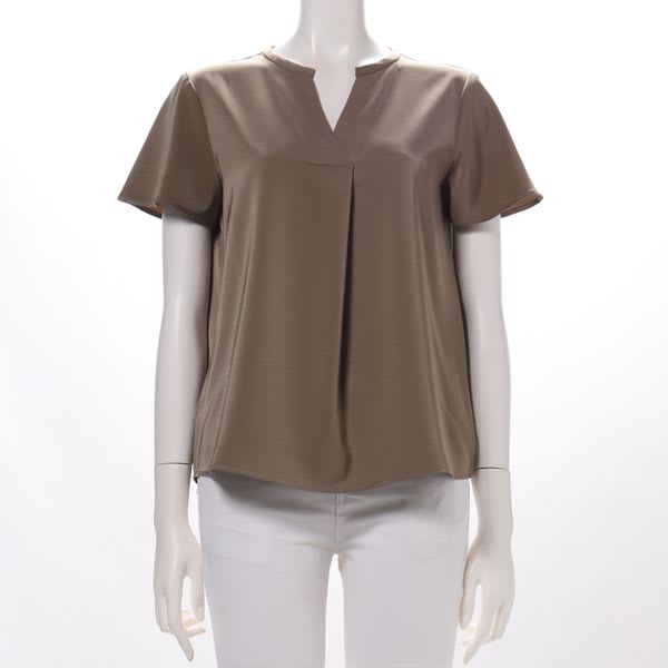 オープンフロントネックブラウス