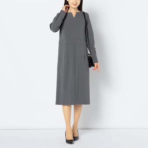 ウエスト切り替えラインオープンフロントネックワンピース