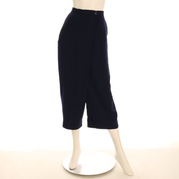 ラップ風ワイドパンツ