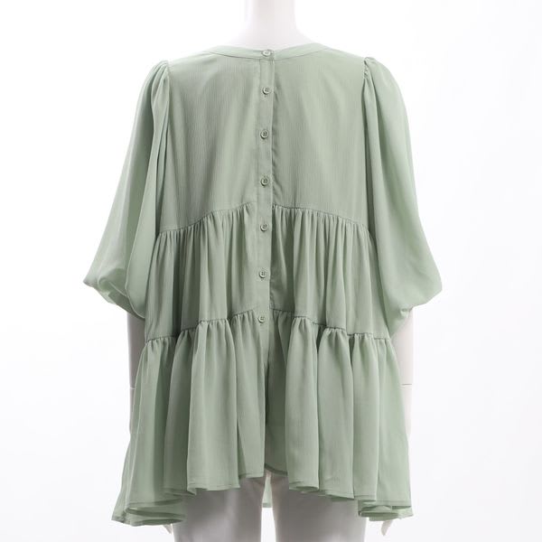 バックボタンティアードブラウス