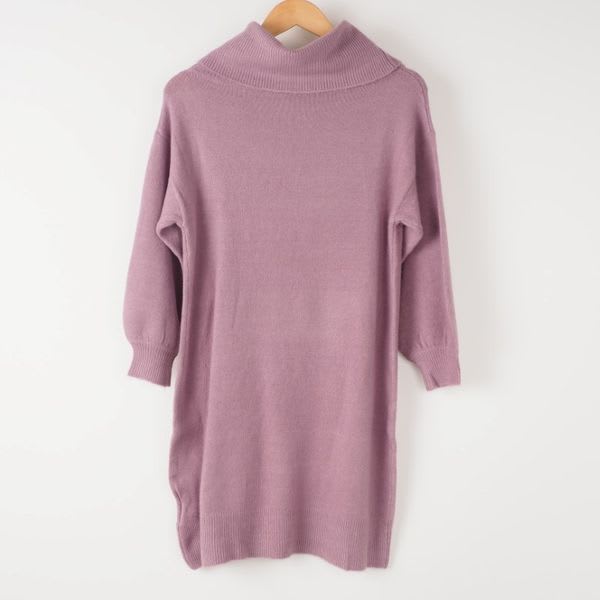 ふんわり袖タートルネックワンピース