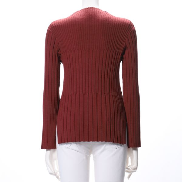 サイドスリットハイネックリブニット