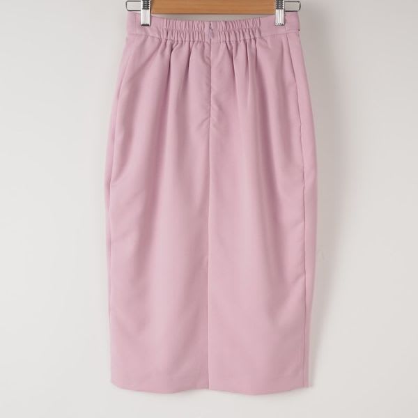 共地ベルト付きタイトスカート