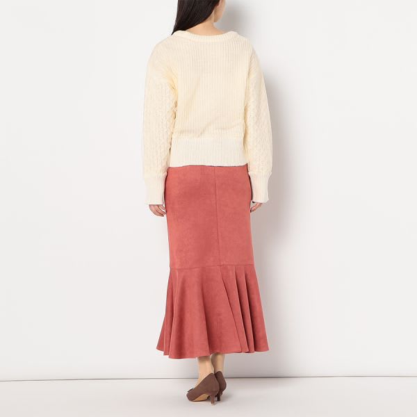 ドロップショルダータートルニット