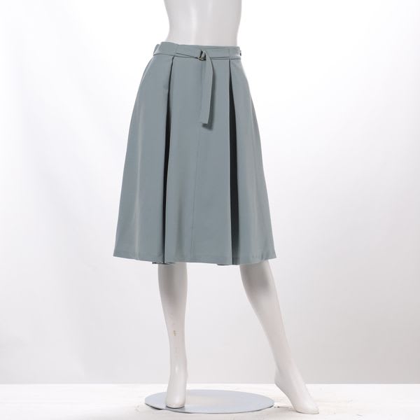Dカンベルト付きタックフレアスカート