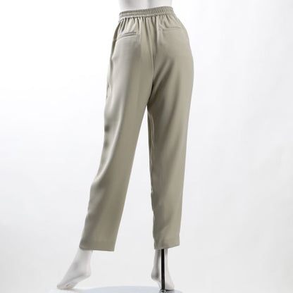 バックサテンツイルテーパードパンツ