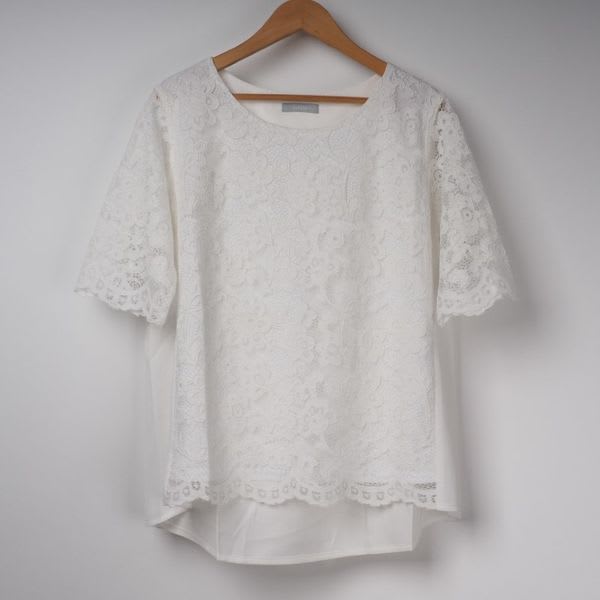 レース切り替えブラウス