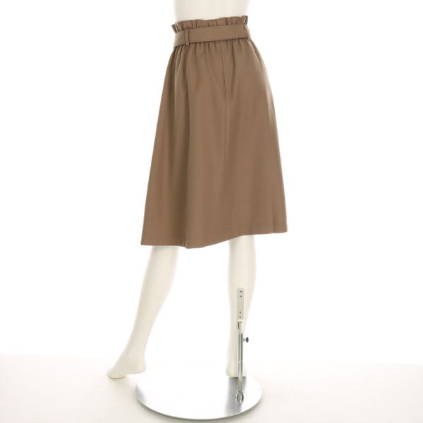 Dカンベルト付きフレアスカート