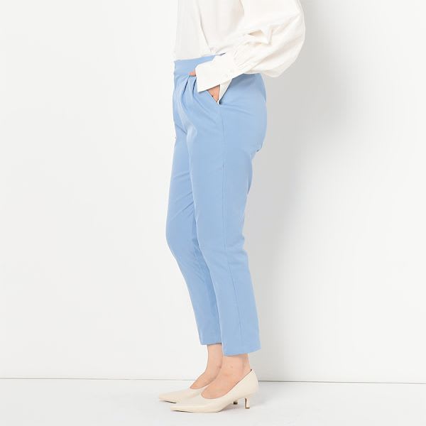 バックゴムタック入りテーパードパンツ