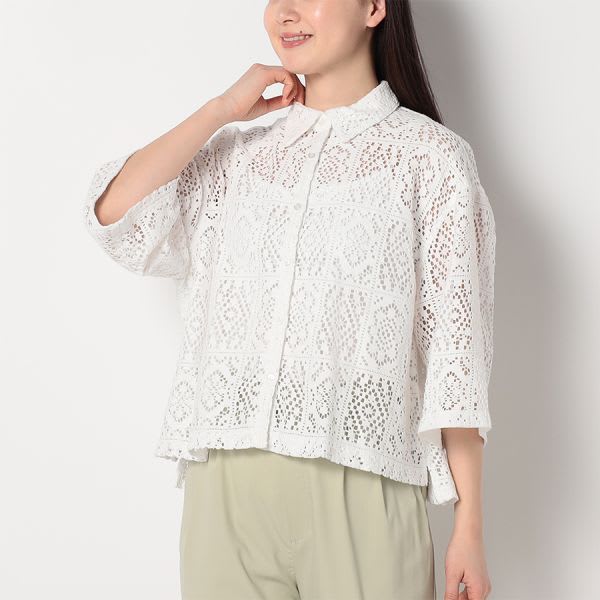 透かし模様レースシャツ