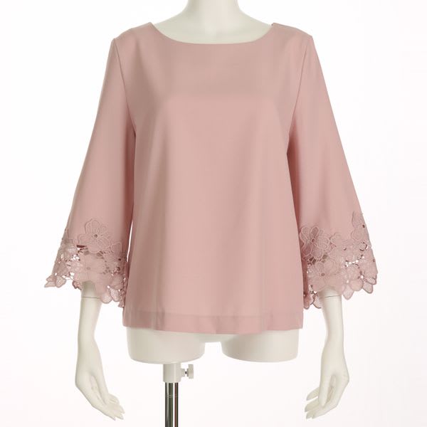 袖口レースブラウス