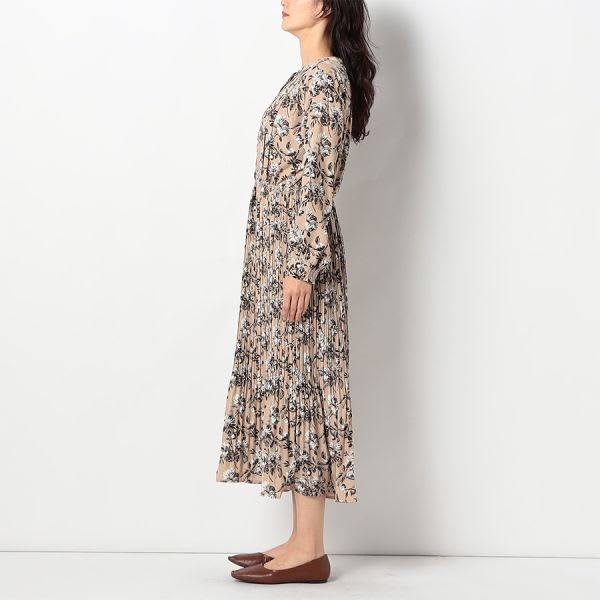 裾消しプリーツ花柄ワンピース