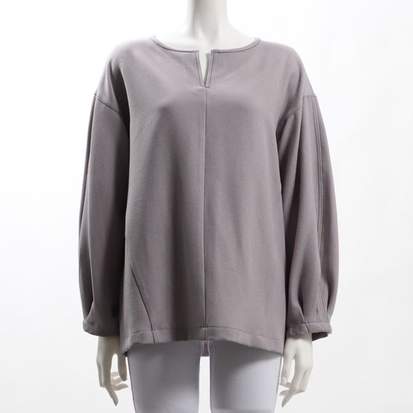 エルテルサージオープンフロントネックブラウス