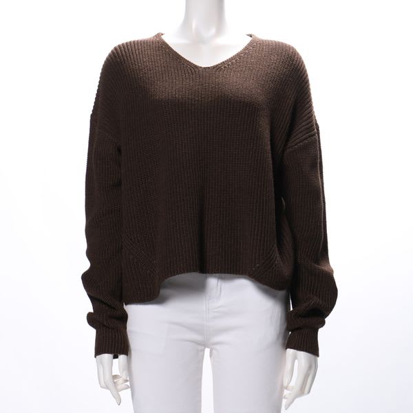 ミドルゲージVネックニット