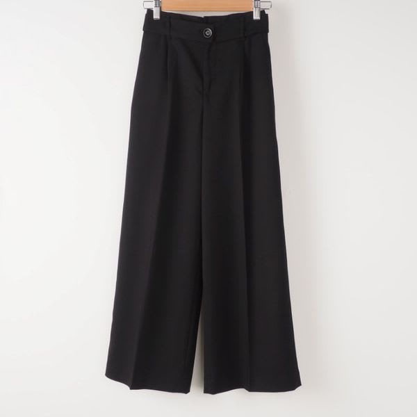 ベルト付きタックワイドパンツ