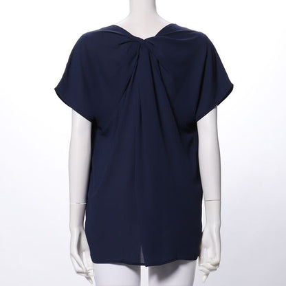 ねじりデザインカットソー