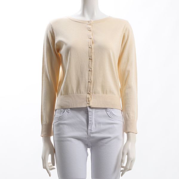 パールボタンカーディガン