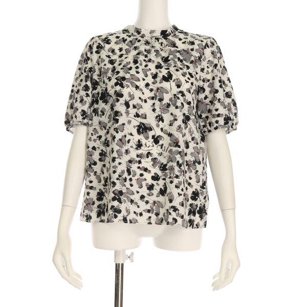 花柄ハイネックブラウス