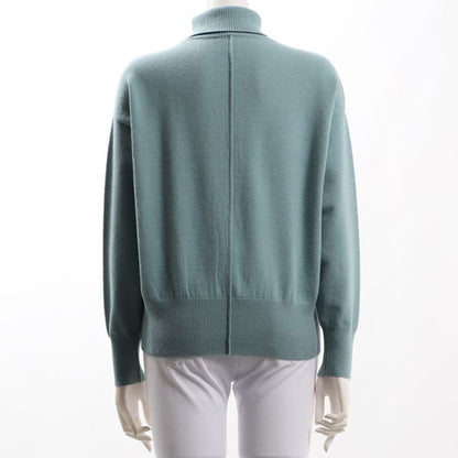 バックシームデザイントタートルネックニット