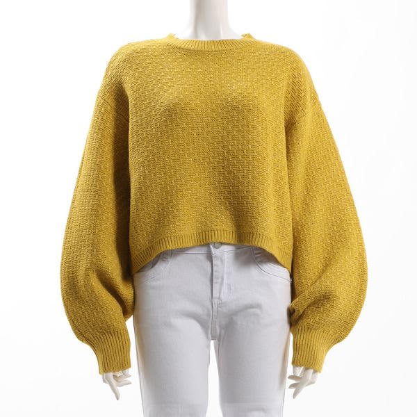 ボリュームスリーブクルーネックニット