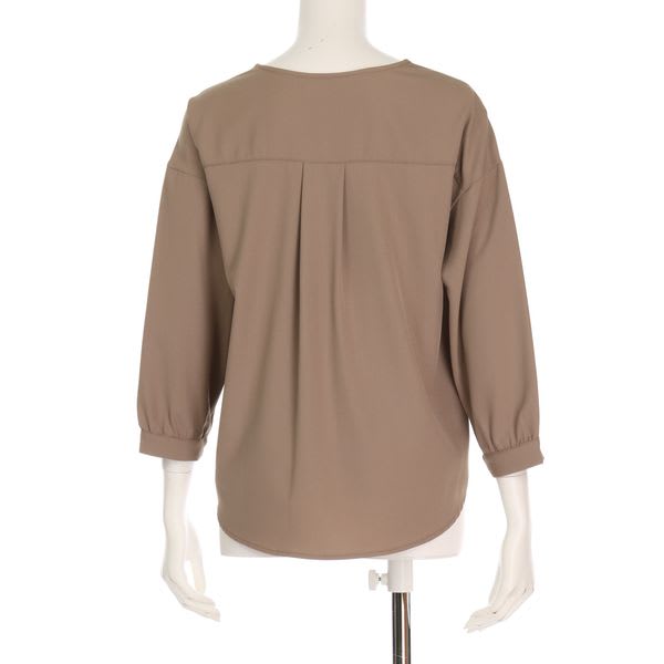 スッキリデザインVネックブラウス