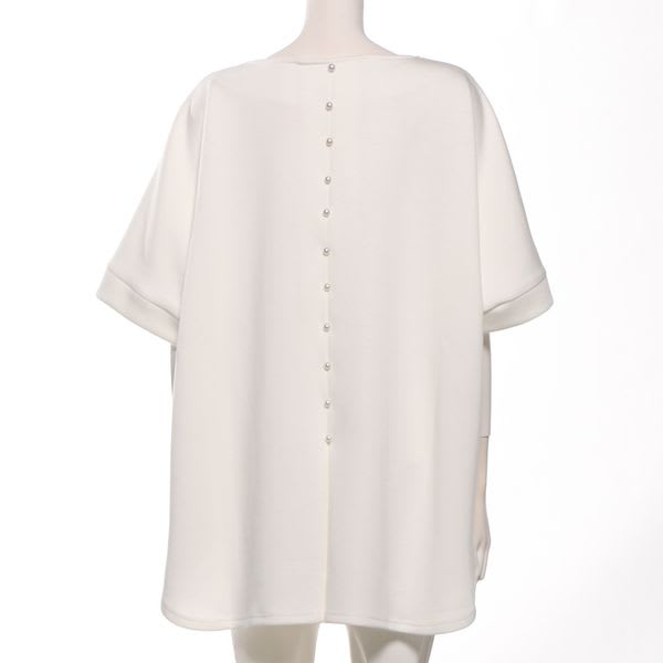 バックスタイルパールボタンドルマンスリーブカットソー