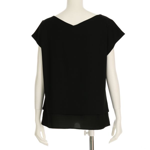 レイヤード風2wayトップス