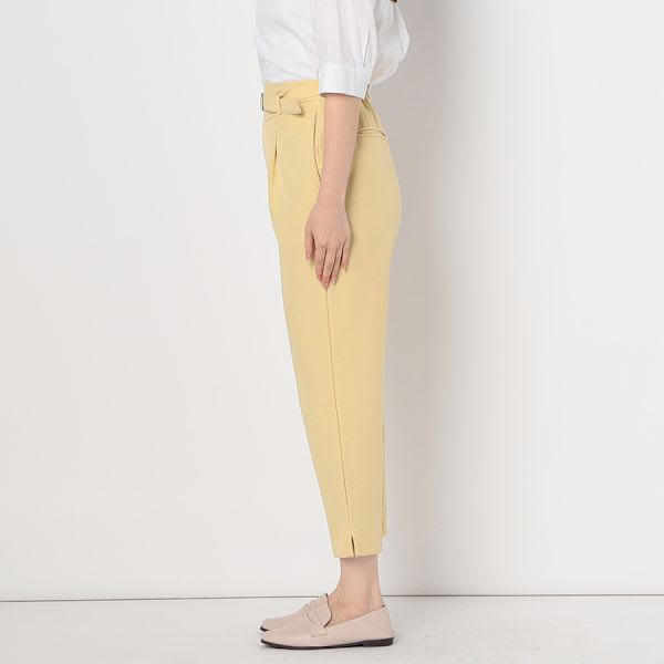 バックゴムベルト付きタックテーパードパンツ