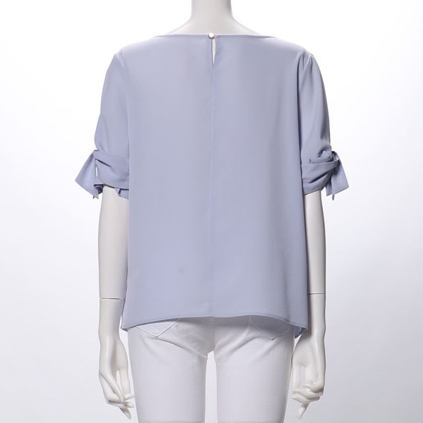 リボンデザインブラウス