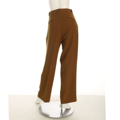 タック入りストレートパンツ