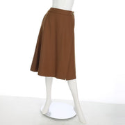 サイドボタンラップ風スカート