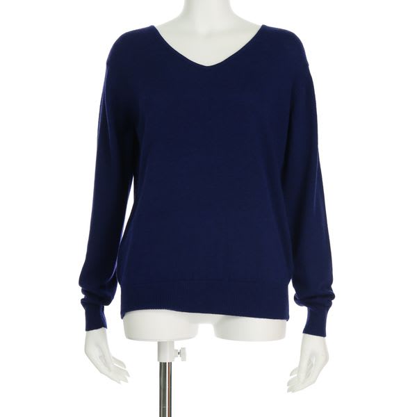 ベーシックVネックニット