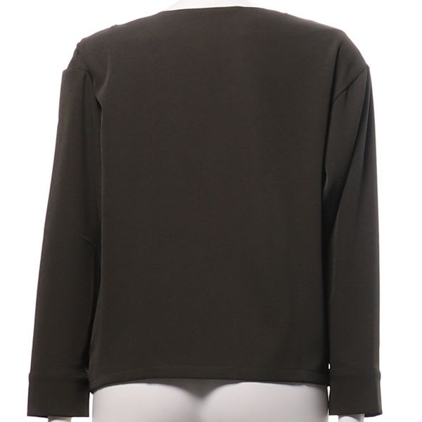 ショルダーボタンブラウス