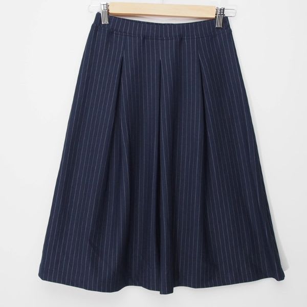 爽やかペンシルプリントストライプスカート