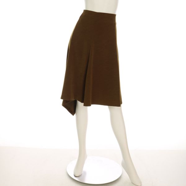 アシンメトリーフレアスカート