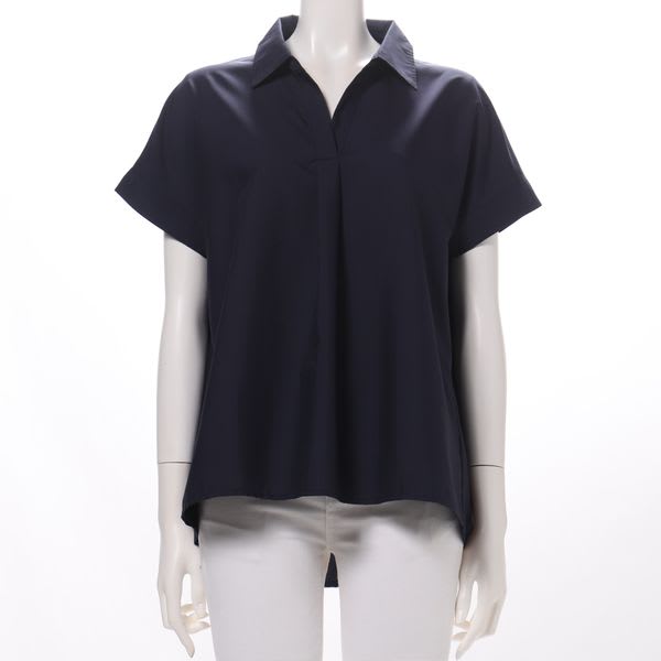 シンプルデザインスキッパーブラウス