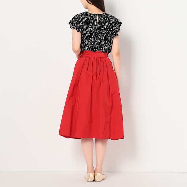 ウエストリボン付きフレアスカート