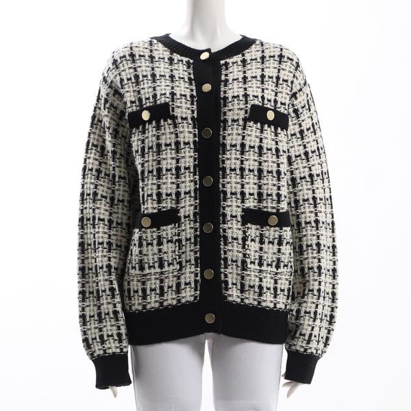 金色ボタンツイードカーディガン