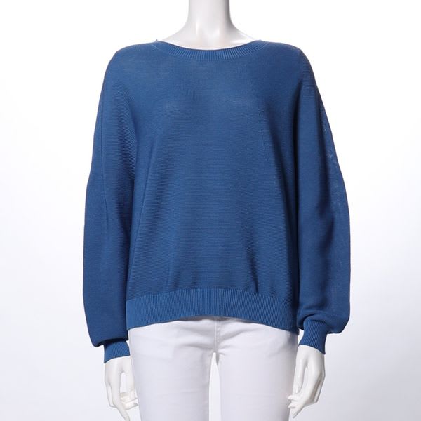 ドルマンスリーブニット