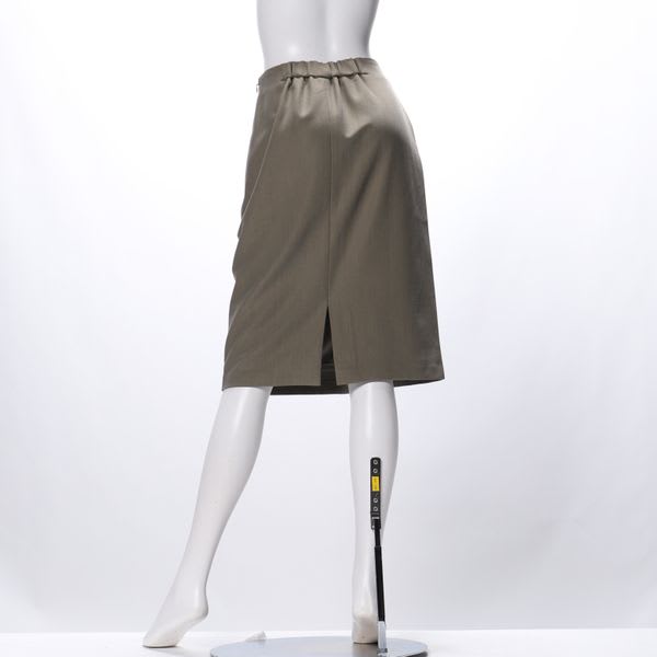 フロントボタンデザインタイトスカート
