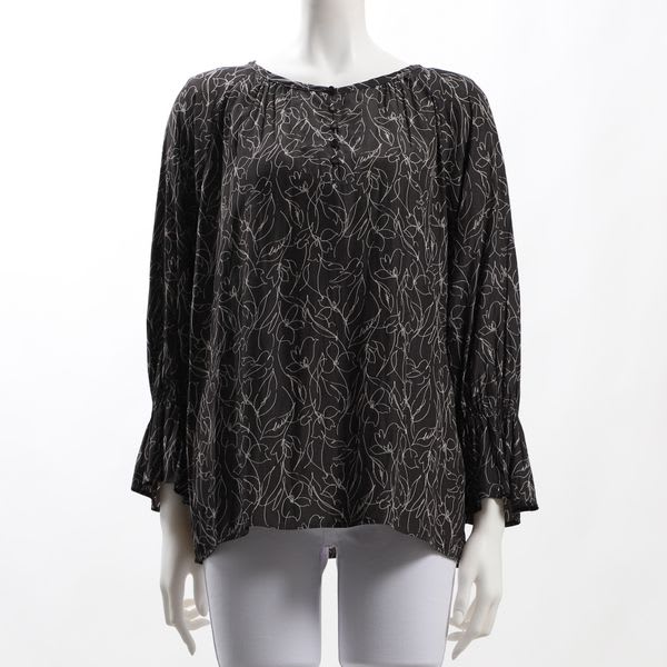 ラインプリント柄ブラウス