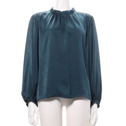 ギャザー付きスタンドカラーブラウス