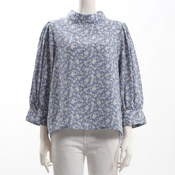 ボリュームスリーブスタンドカラーブラウス