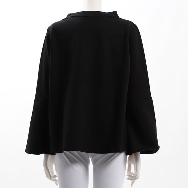 袖口広がりカットソー