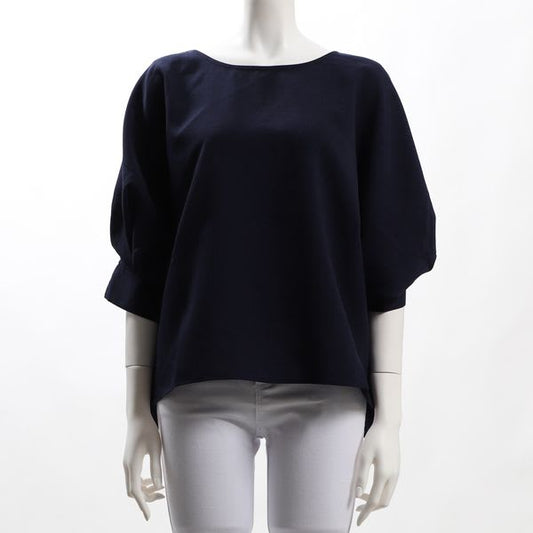 ふんわり袖くるみボタンブラウス